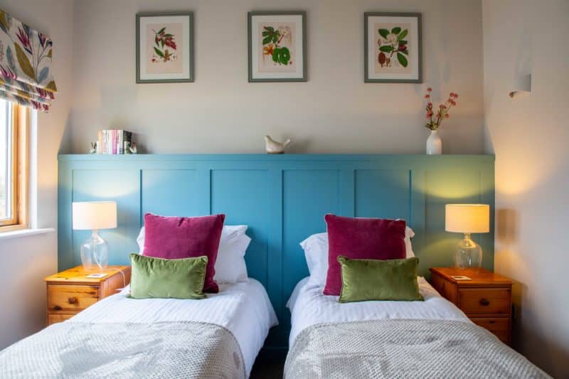 Twin or super-king bedroom at a lakeside lodge in the Cotswolds